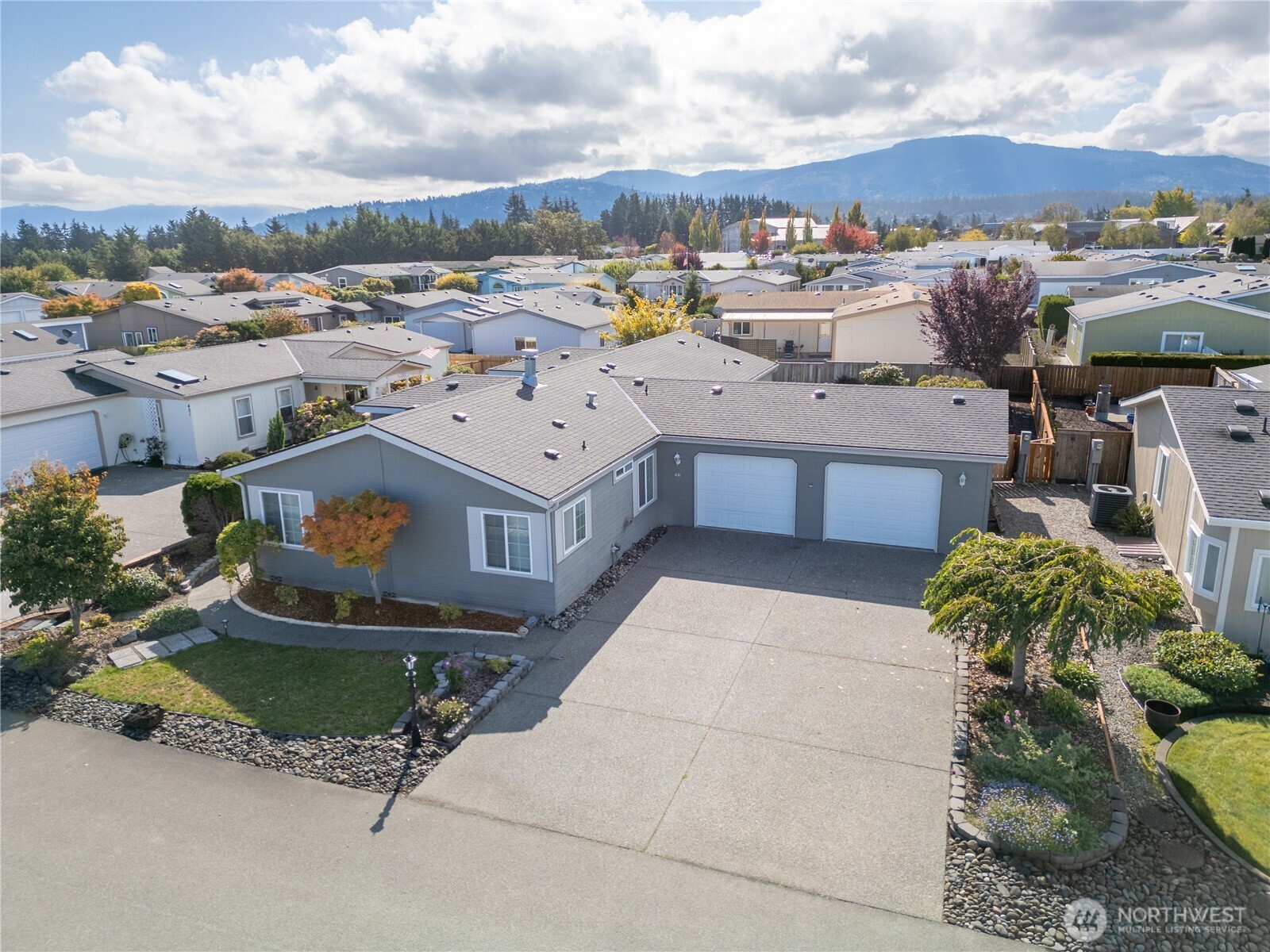 431 Crows Nest Lane Property Photo 3