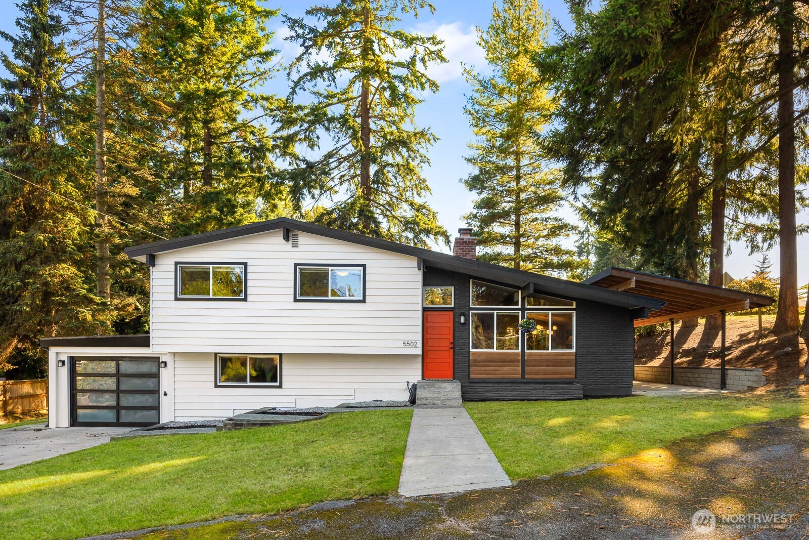 5502 191st St Sw Property Photo 1