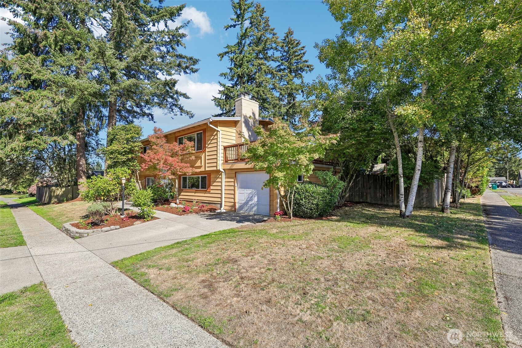 5508 155th Avenue Property Photo 2