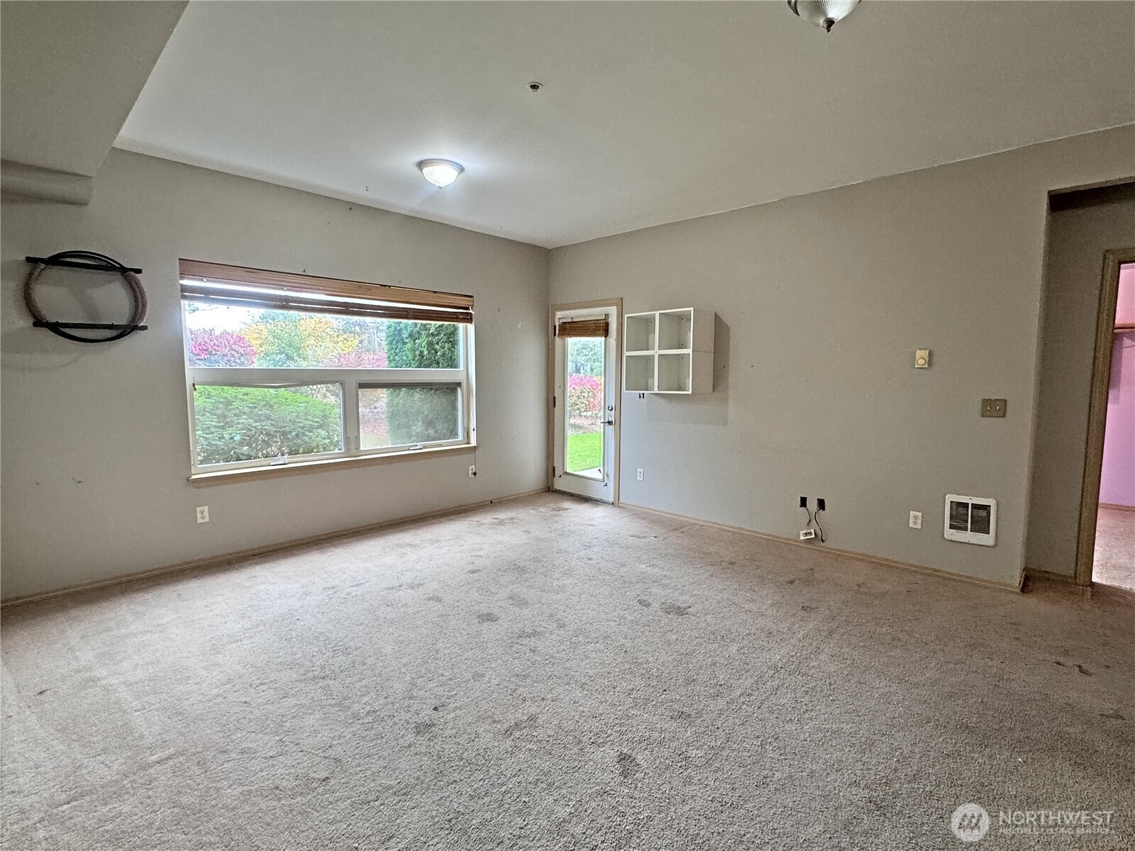512 Darby Drive 113 Property Photo 7