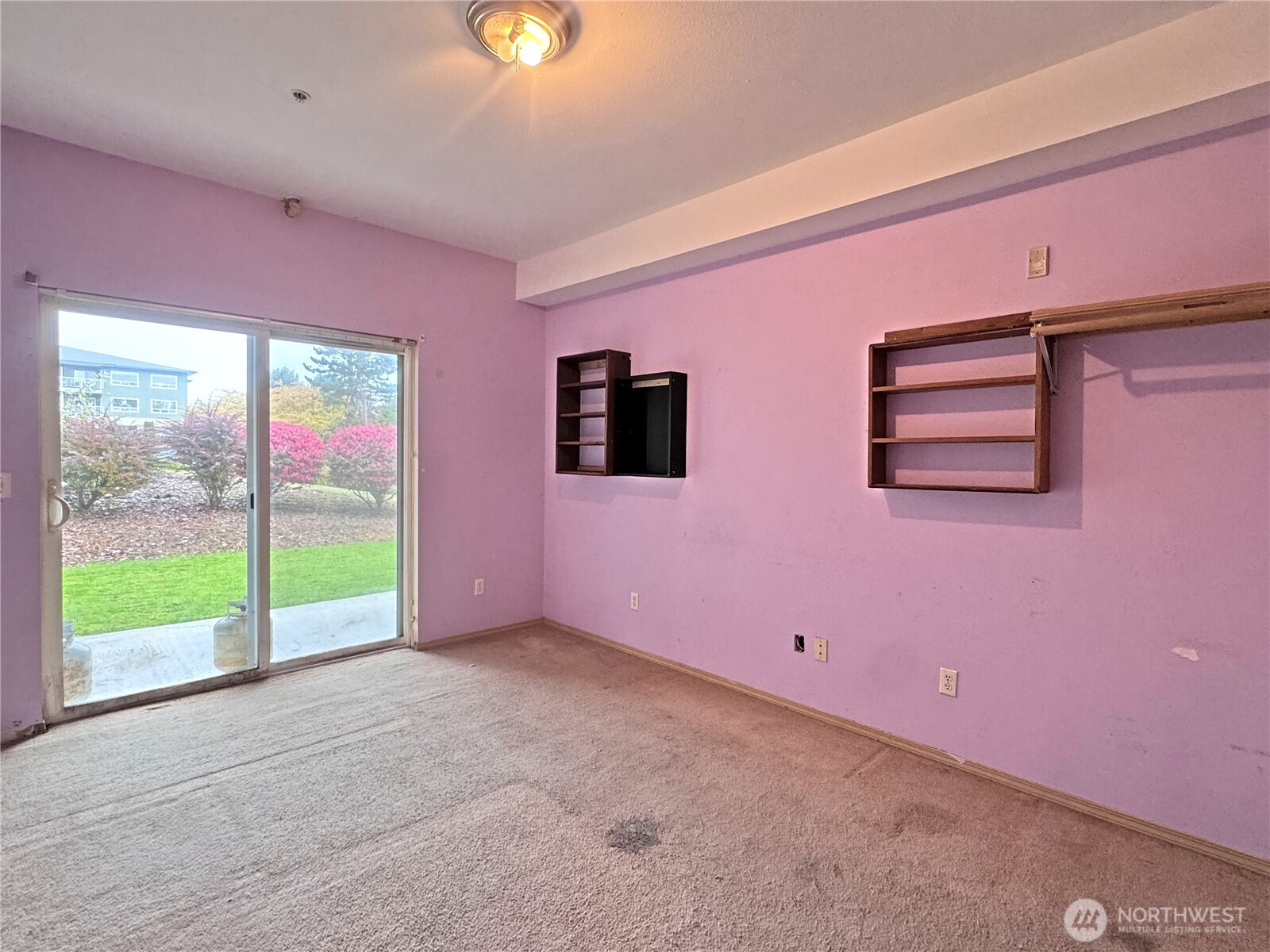 512 Darby Drive 113 Property Photo 11