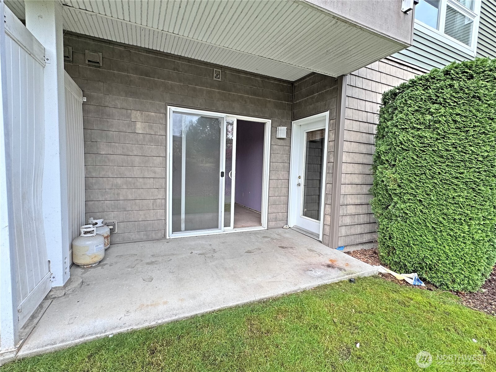 512 Darby Drive 113 Property Photo 21