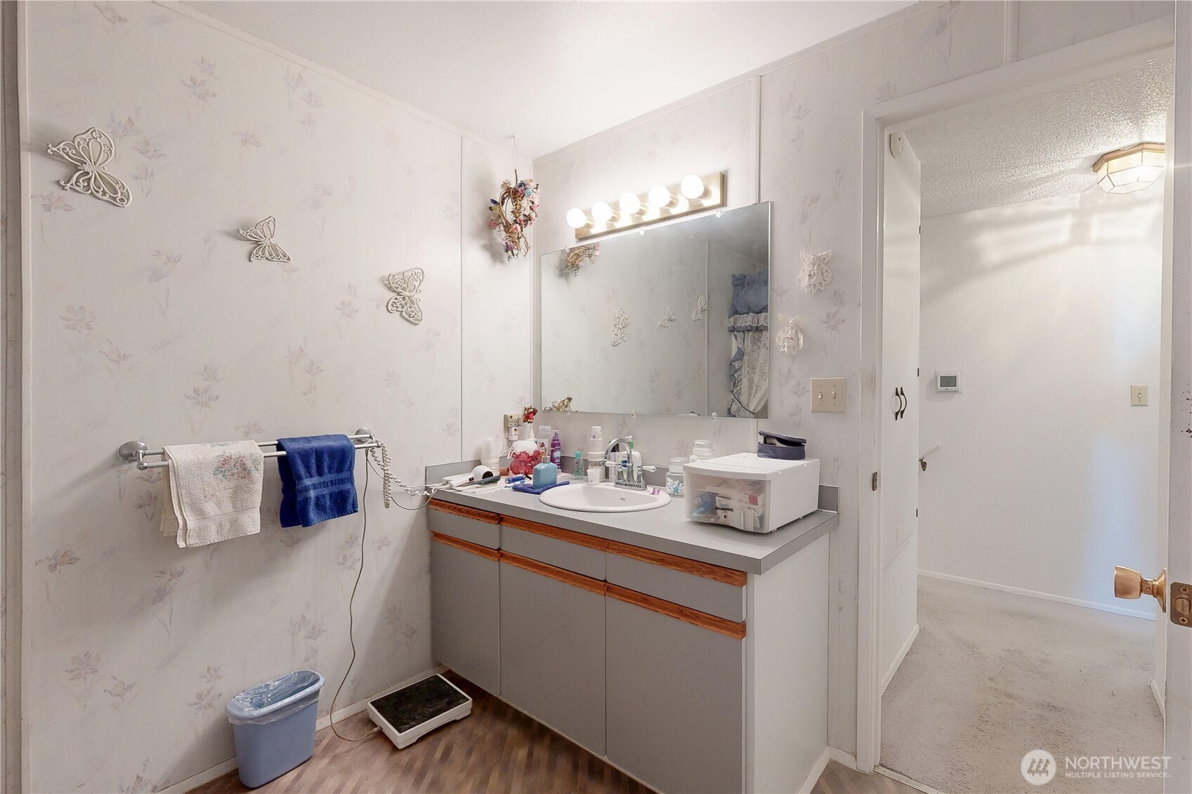 934 Mountain Park Drive Property Photo 18