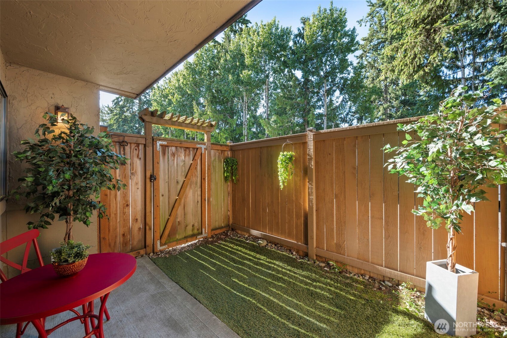 750 N 143rd Street B7 Property Photo 1