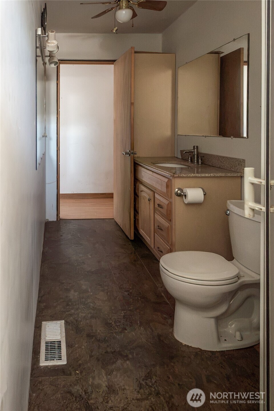 192 Rimrock Road Property Photo 14