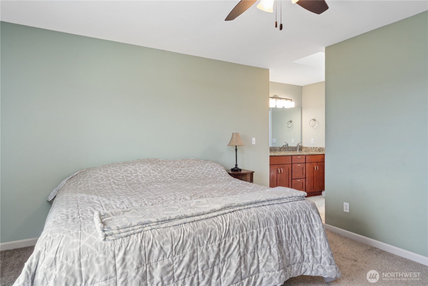 1242 Nw Timber Shadow Court Property Photo 17