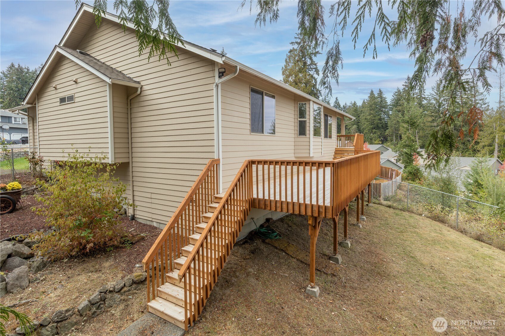 1242 Nw Timber Shadow Court Property Photo 25