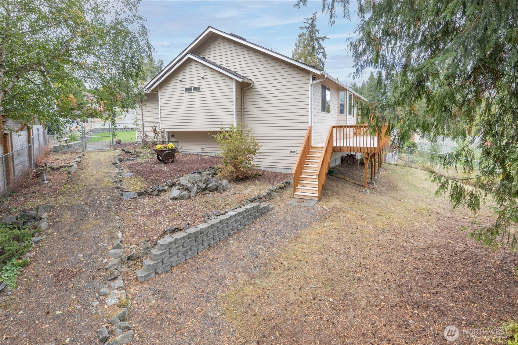 1242 Nw Timber Shadow Court Property Photo 31