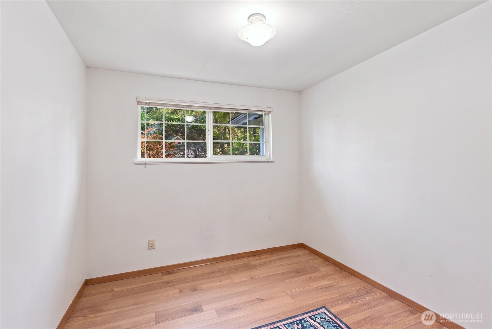 11735 35th Avenue Property Photo 11