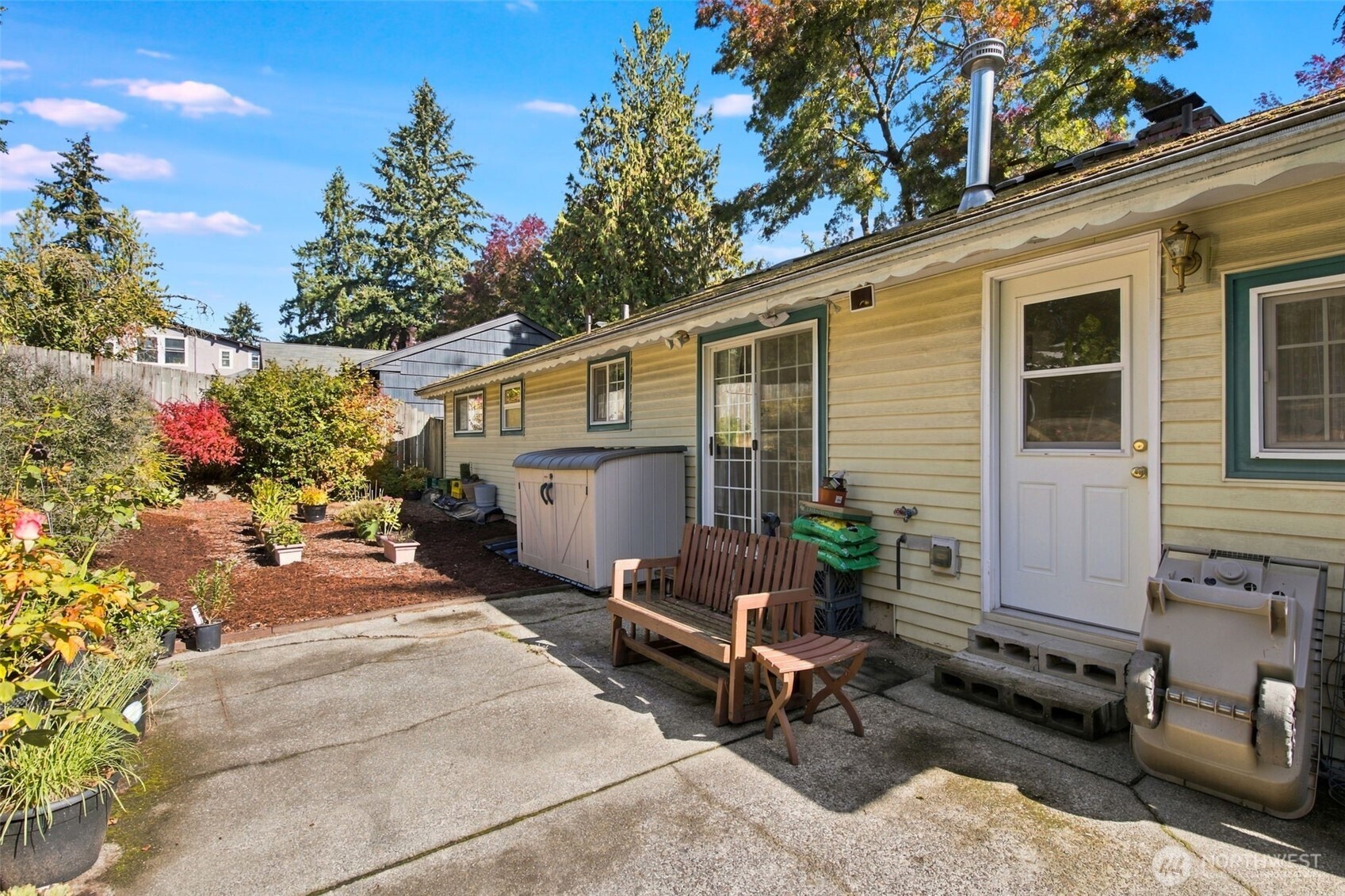 11735 35th Avenue Property Photo 14