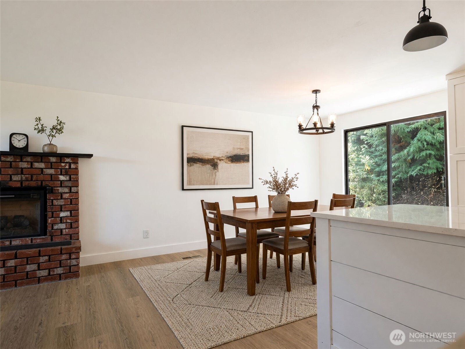 2242 W 12th Street Property Photo 12