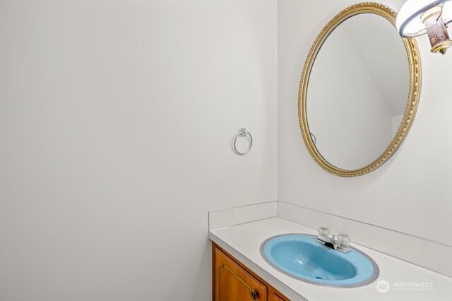 1420 Bellevue Way 8 Property Photo 10