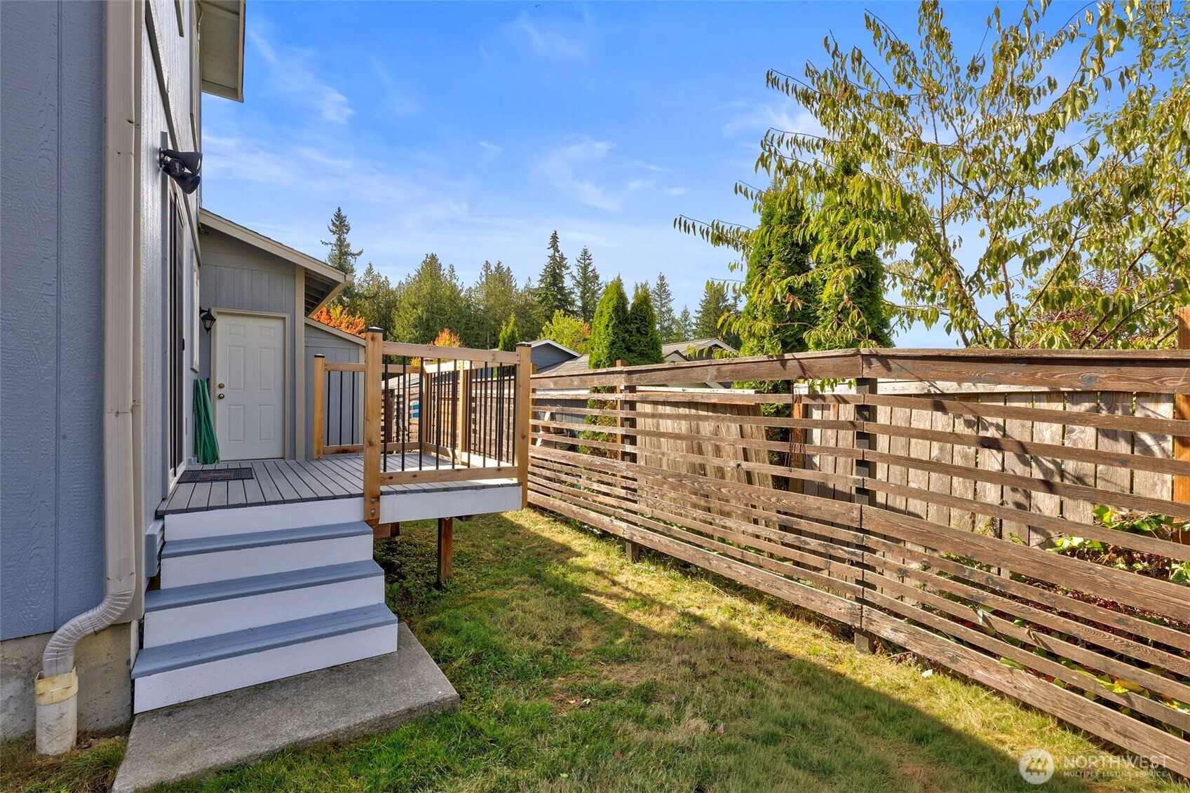 300 Ne Max William Loop Property Photo 25