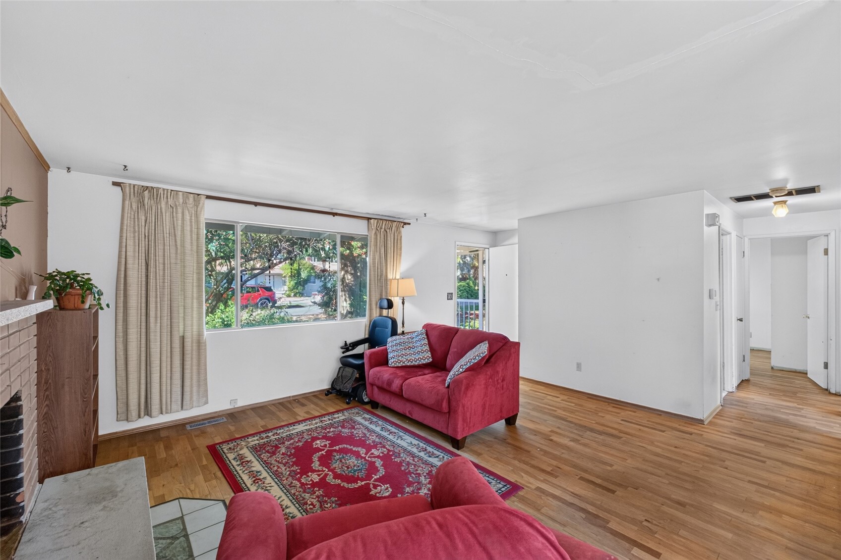 10230 126th Avenue Property Photo 5