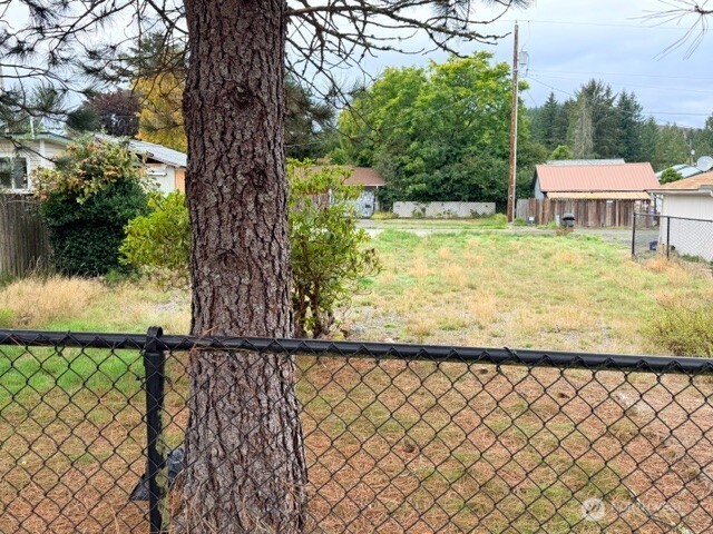 505 Morse Street Property Photo 2