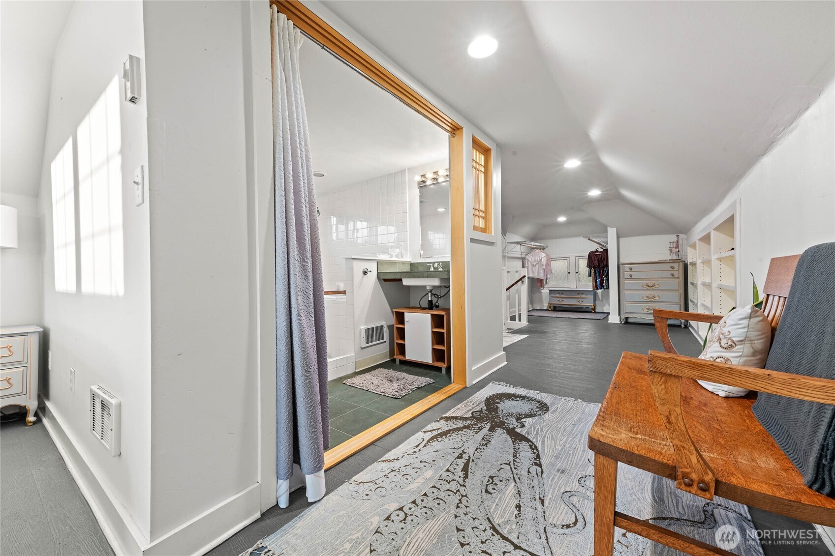 1402 N Fife Street Property Photo 27