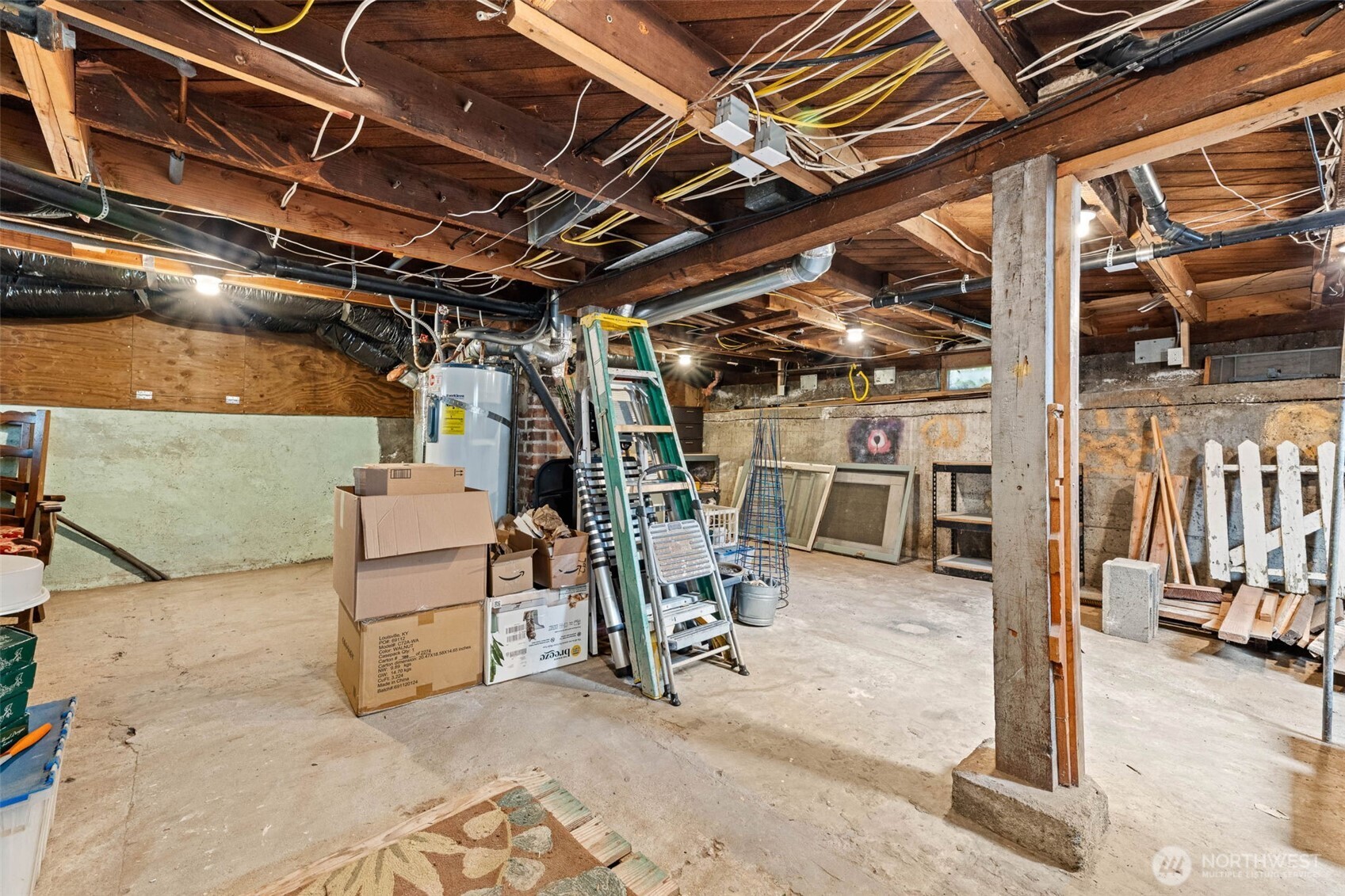 1402 N Fife Street Property Photo 30