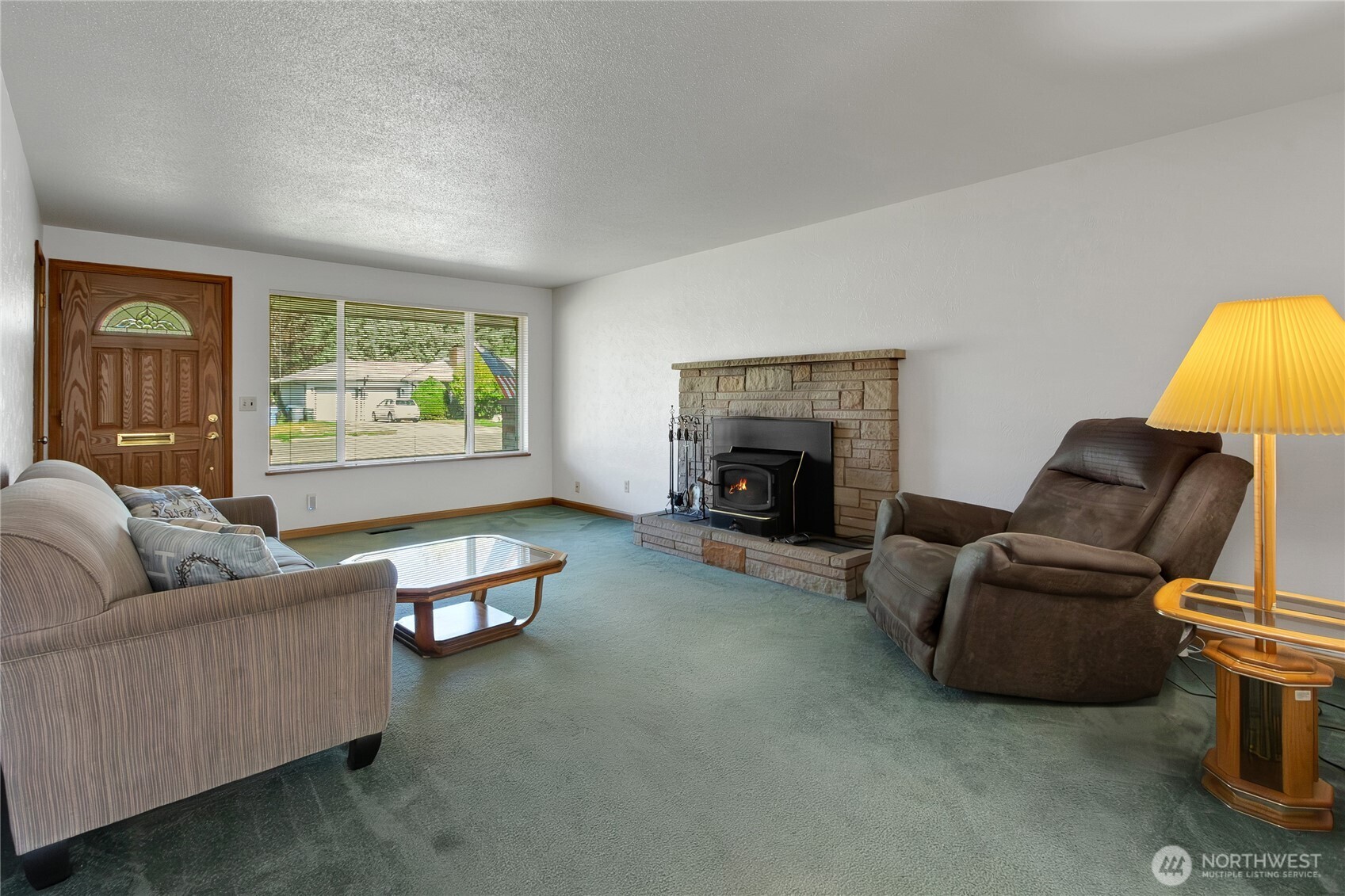 820 9th Avenue Property Photo 3