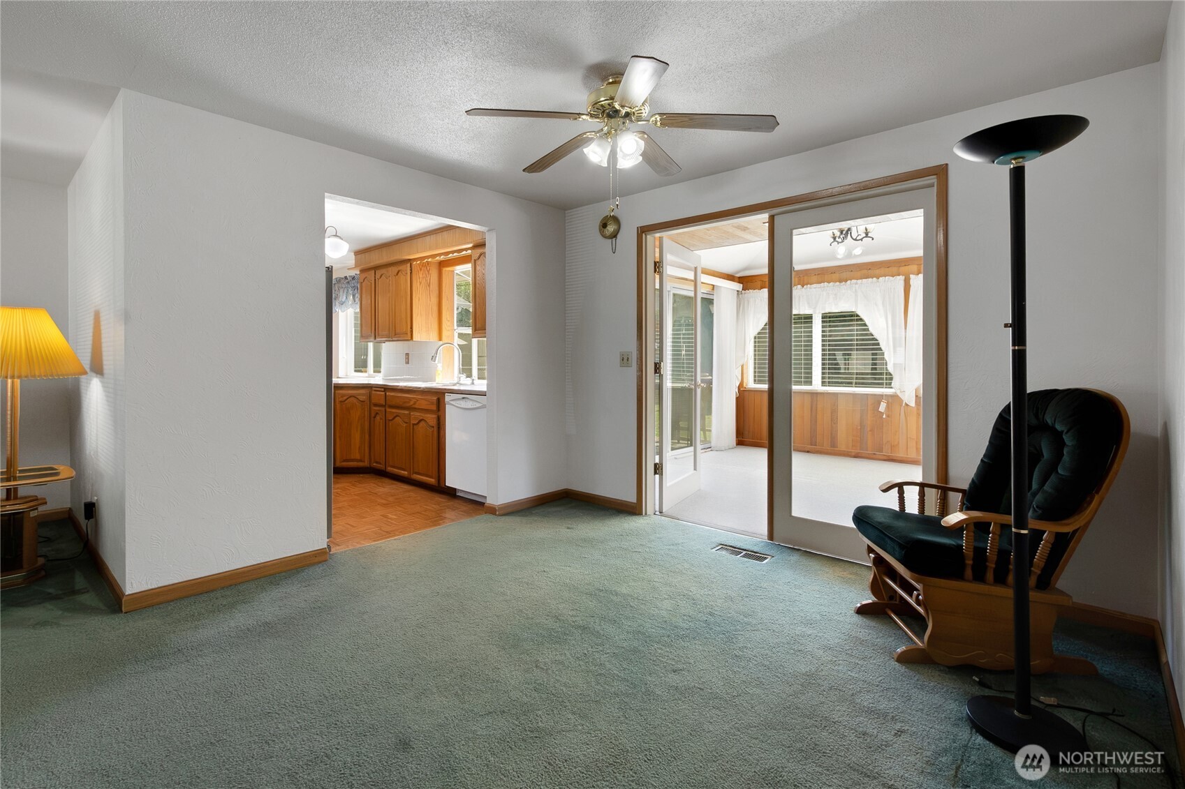 820 9th Avenue Property Photo 7