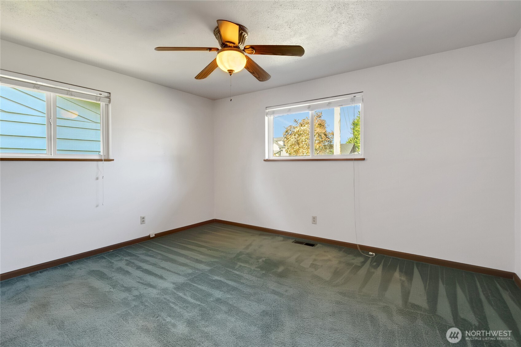 820 9th Avenue Property Photo 17