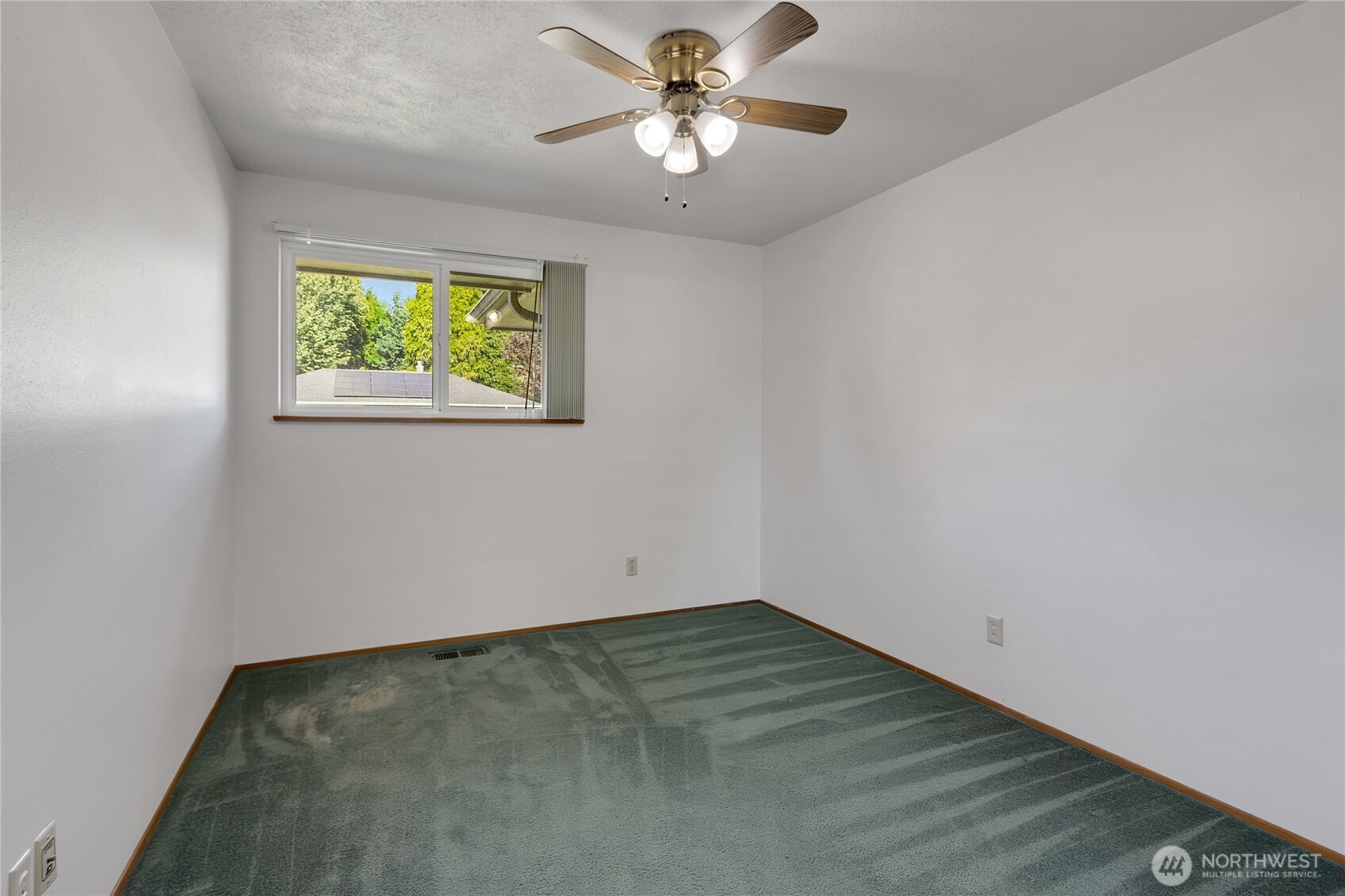 820 9th Avenue Property Photo 20