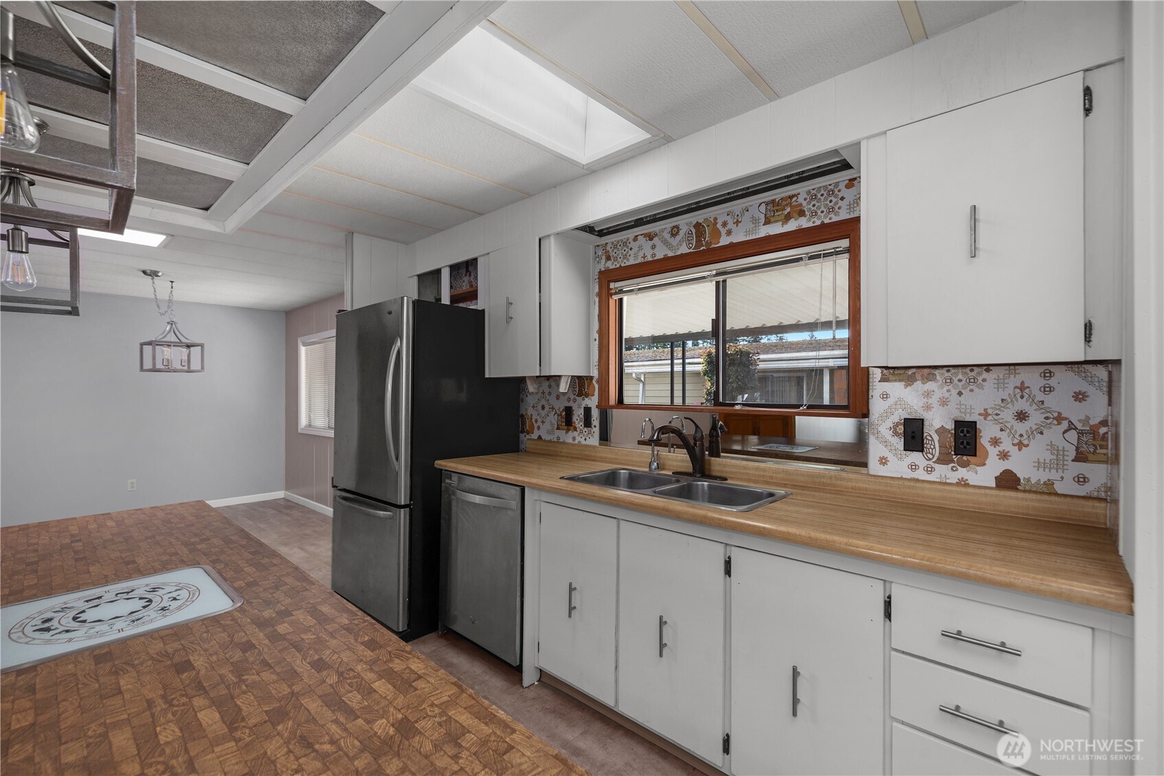 8 Dasher Drive Property Photo 9