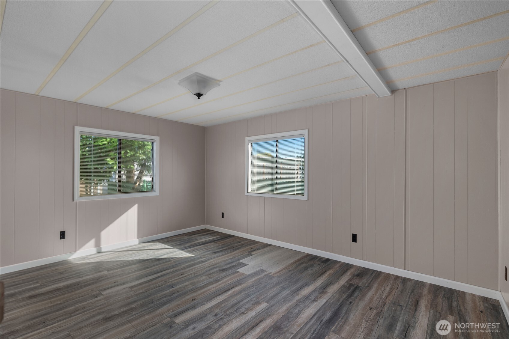 8 Dasher Drive Property Photo 14
