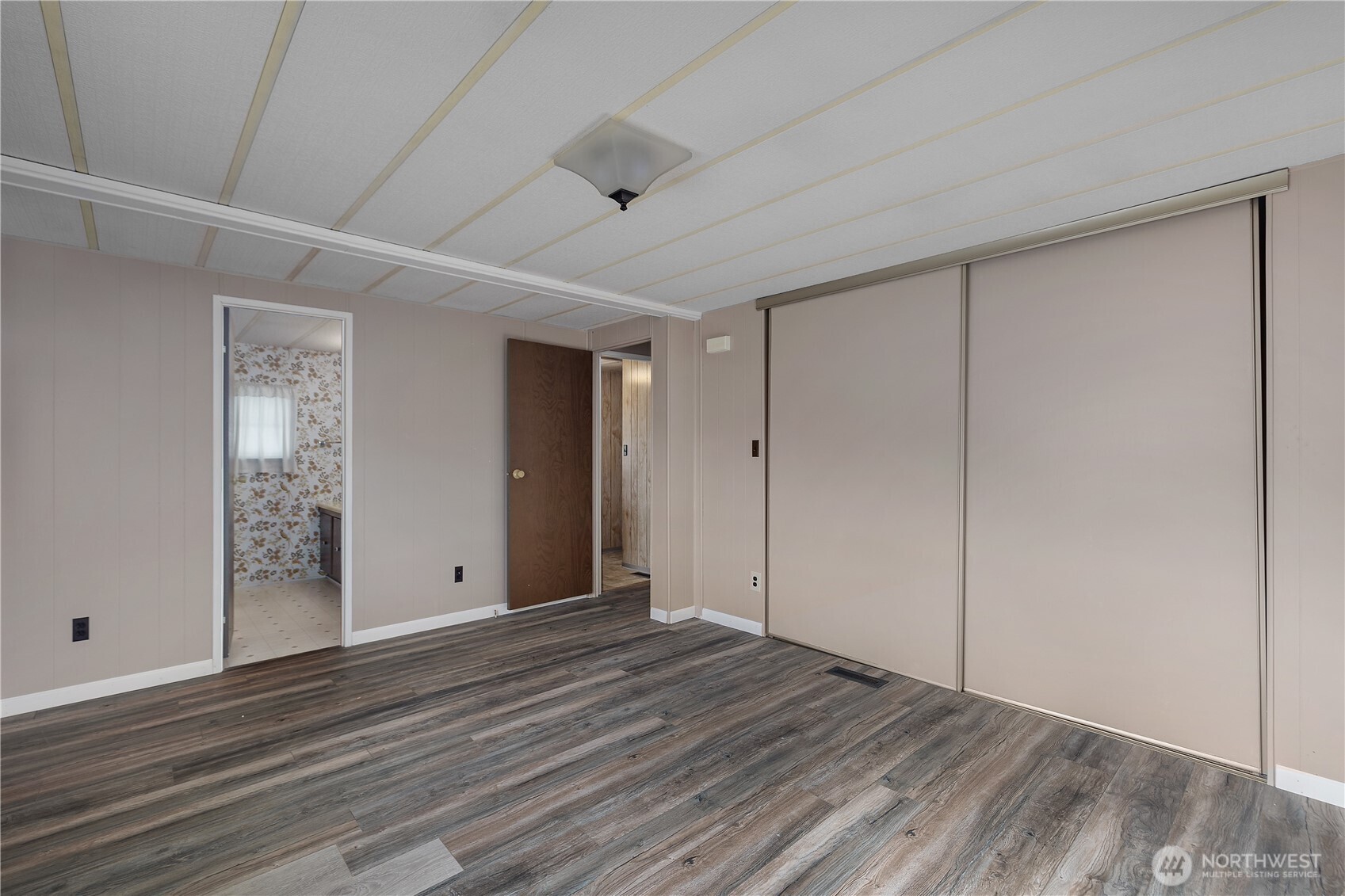 8 Dasher Drive Property Photo 15