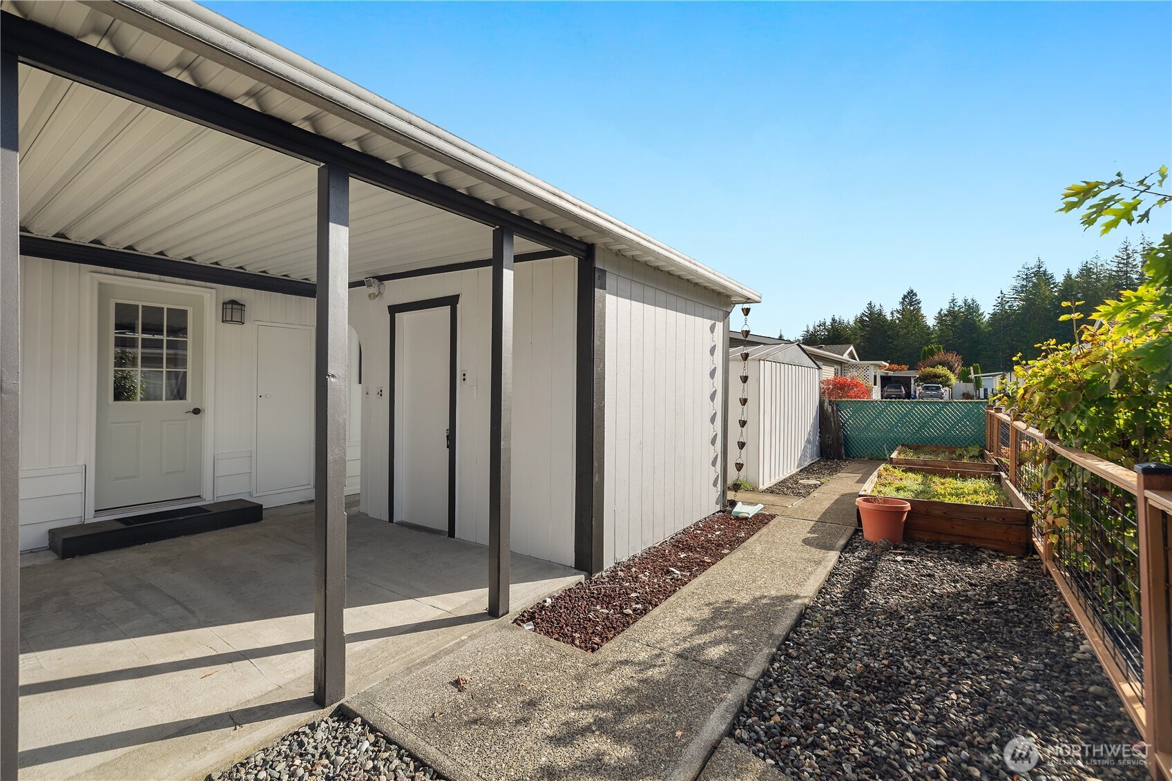 8 Dasher Drive Property Photo 20