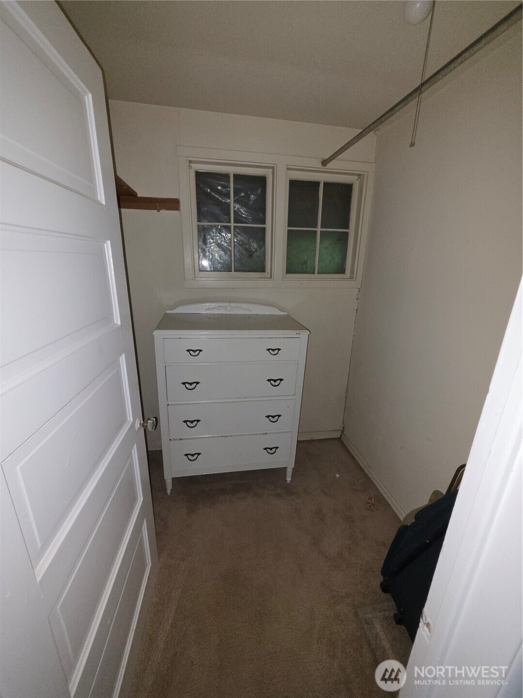 560 E North Bay Road Property Photo 25