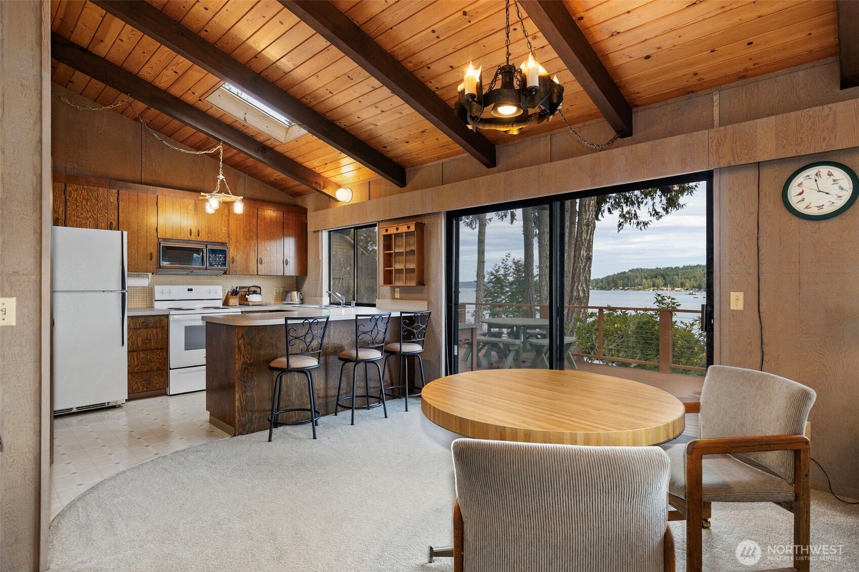 8768 Misery Point Road Property Photo 15