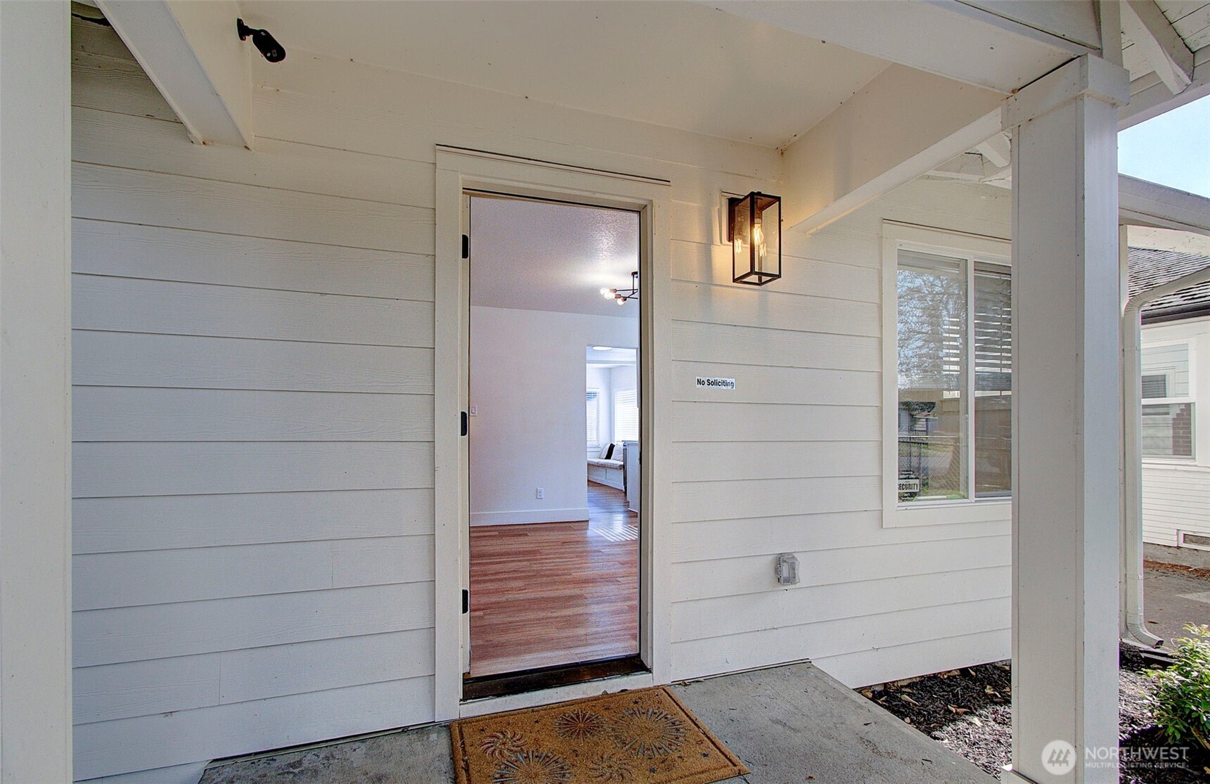 340 20 Avenue Property Photo 4
