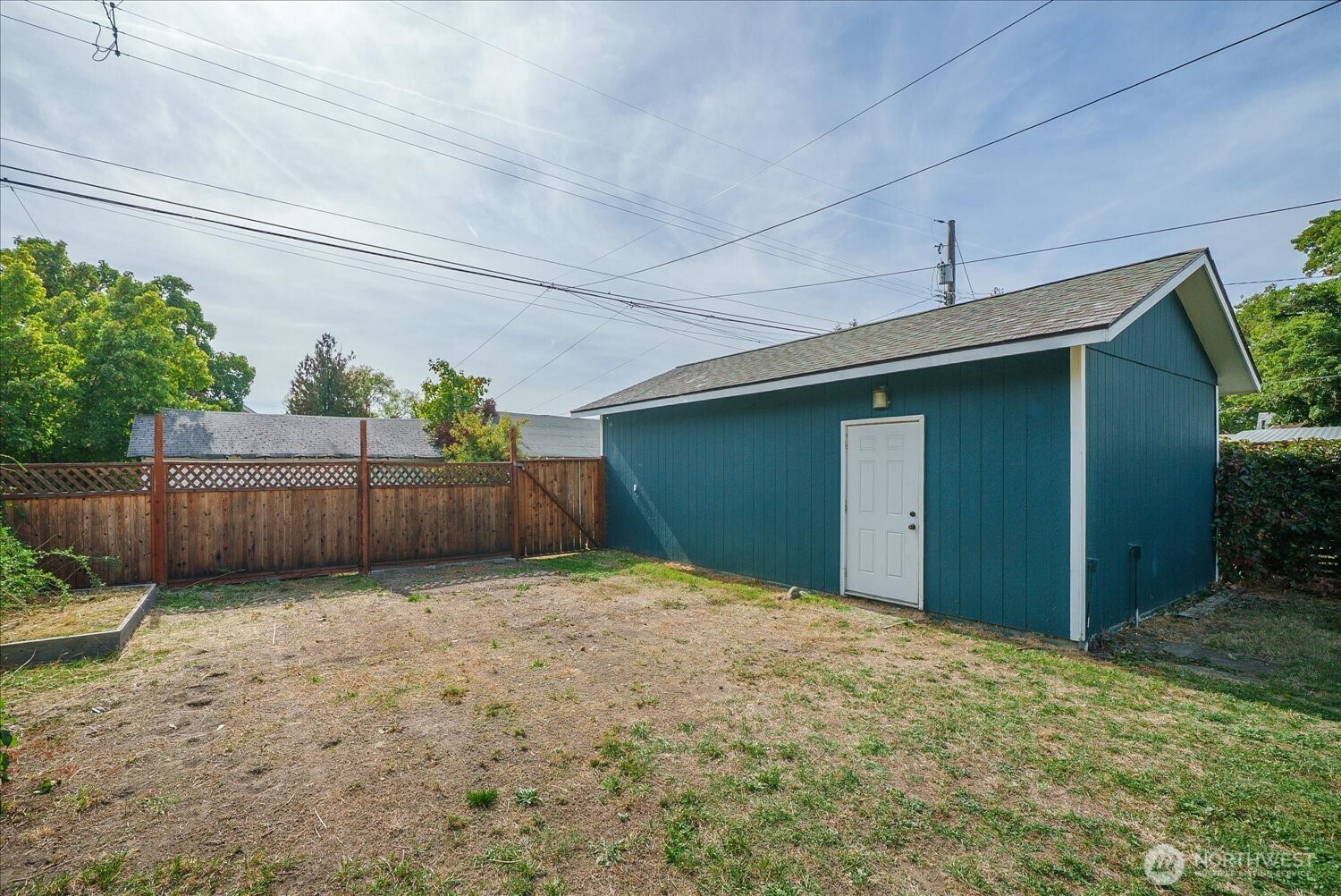 2727 W Broadway Ave Property Photo 22