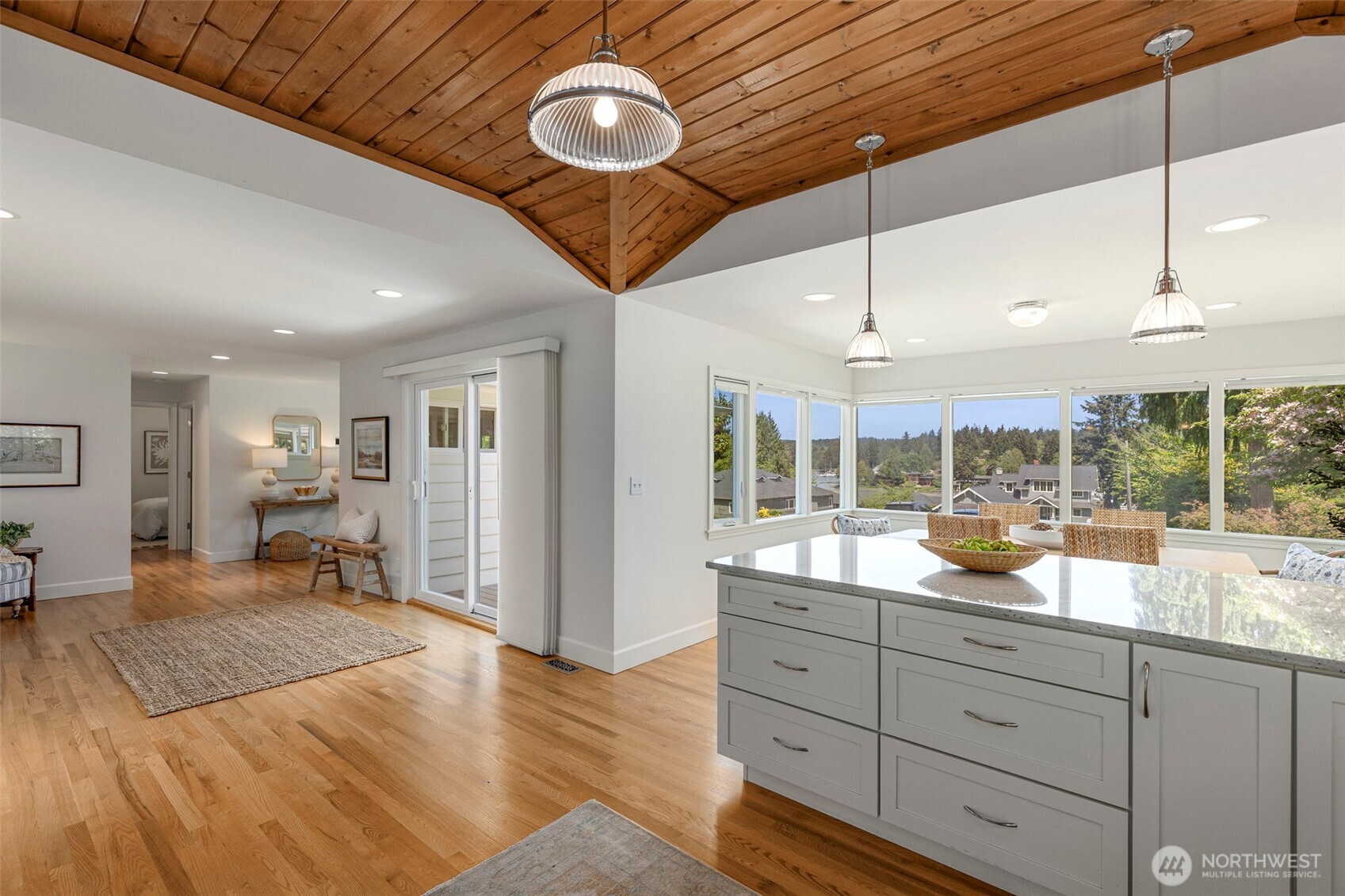 5930 Rose Loop Property Photo 8