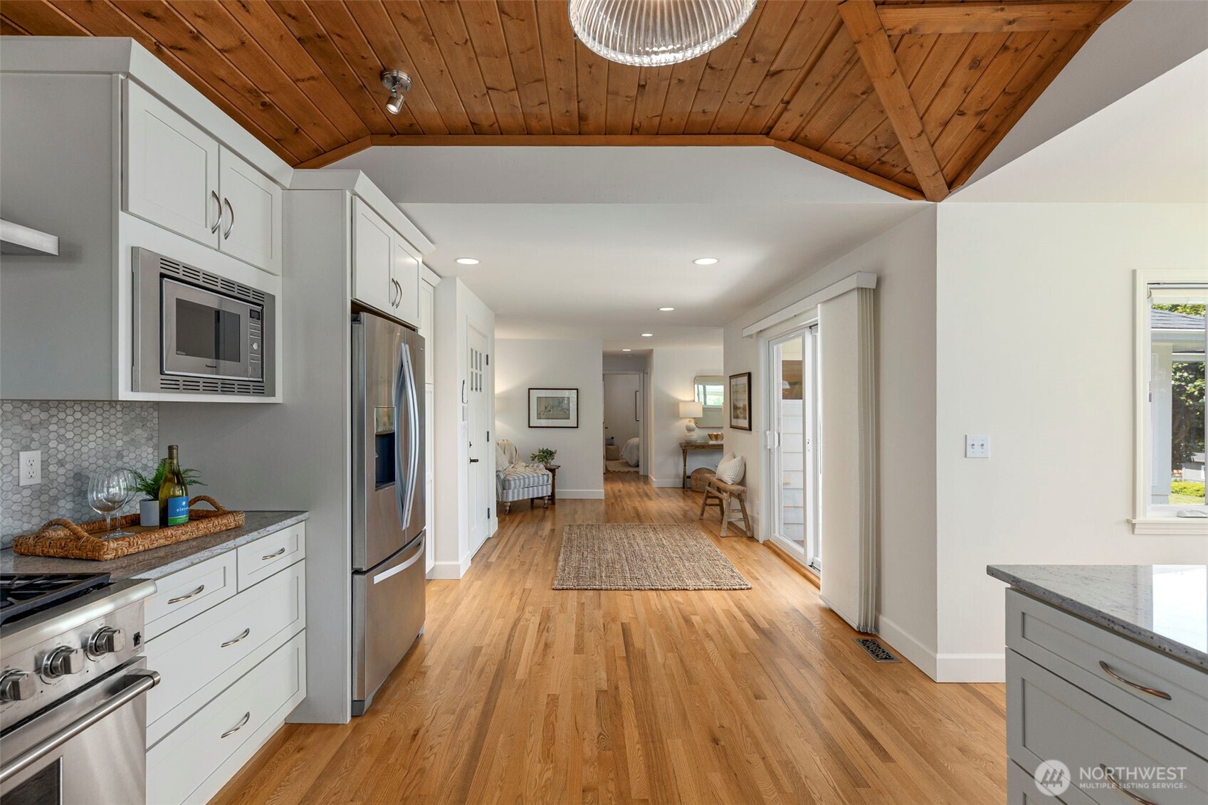 5930 Rose Loop Property Photo 14