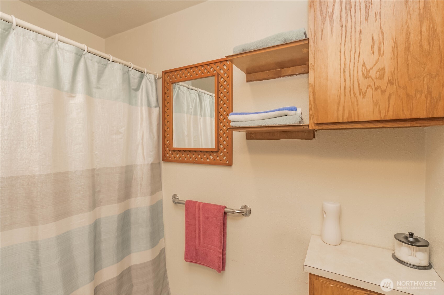 10622 Fruitland Avenue Property Photo 17
