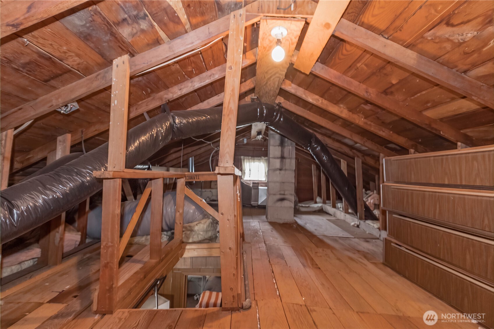 10622 Fruitland Avenue Property Photo 22