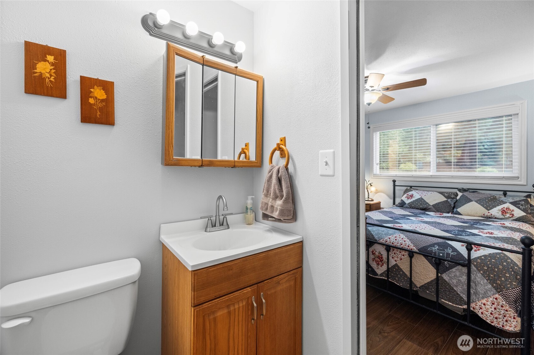 504 Colville Way Property Photo 18
