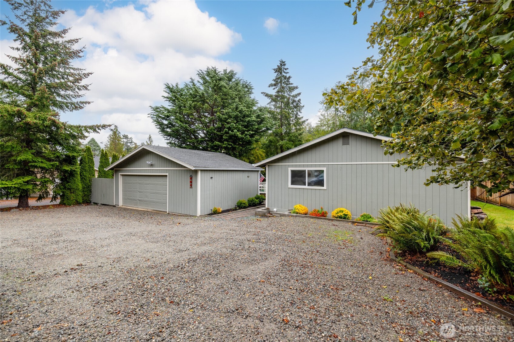 504 Colville Way Property Photo 35