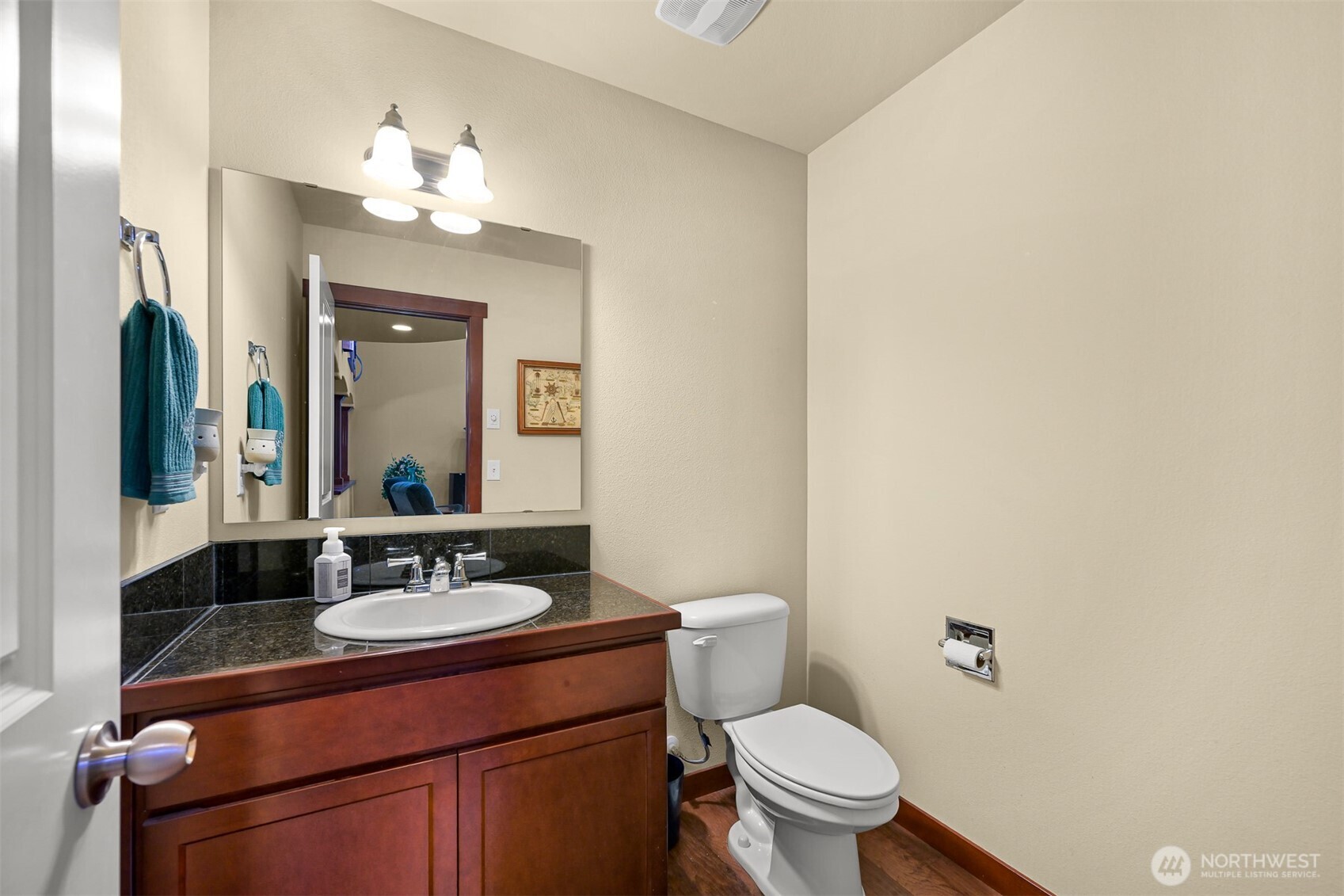 221 Jeff Street Property Photo 15