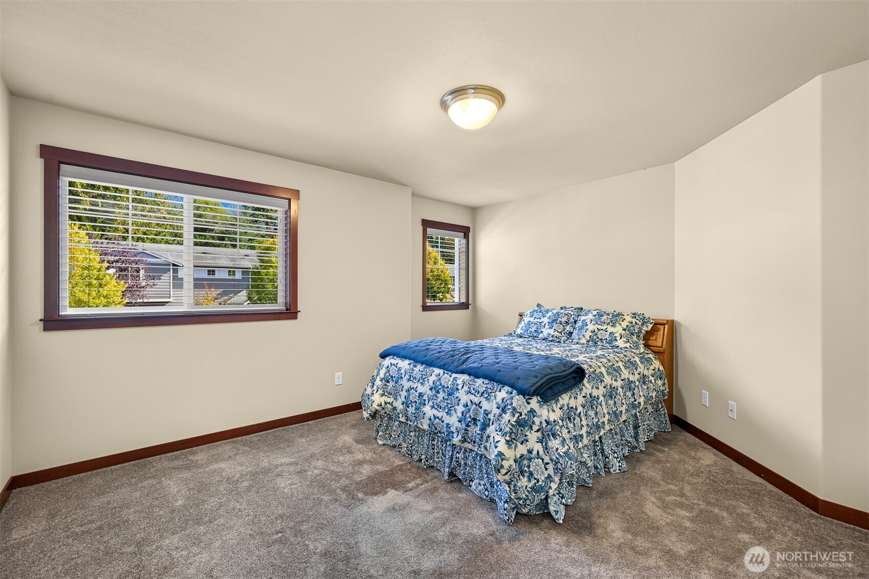 221 Jeff Street Property Photo 26