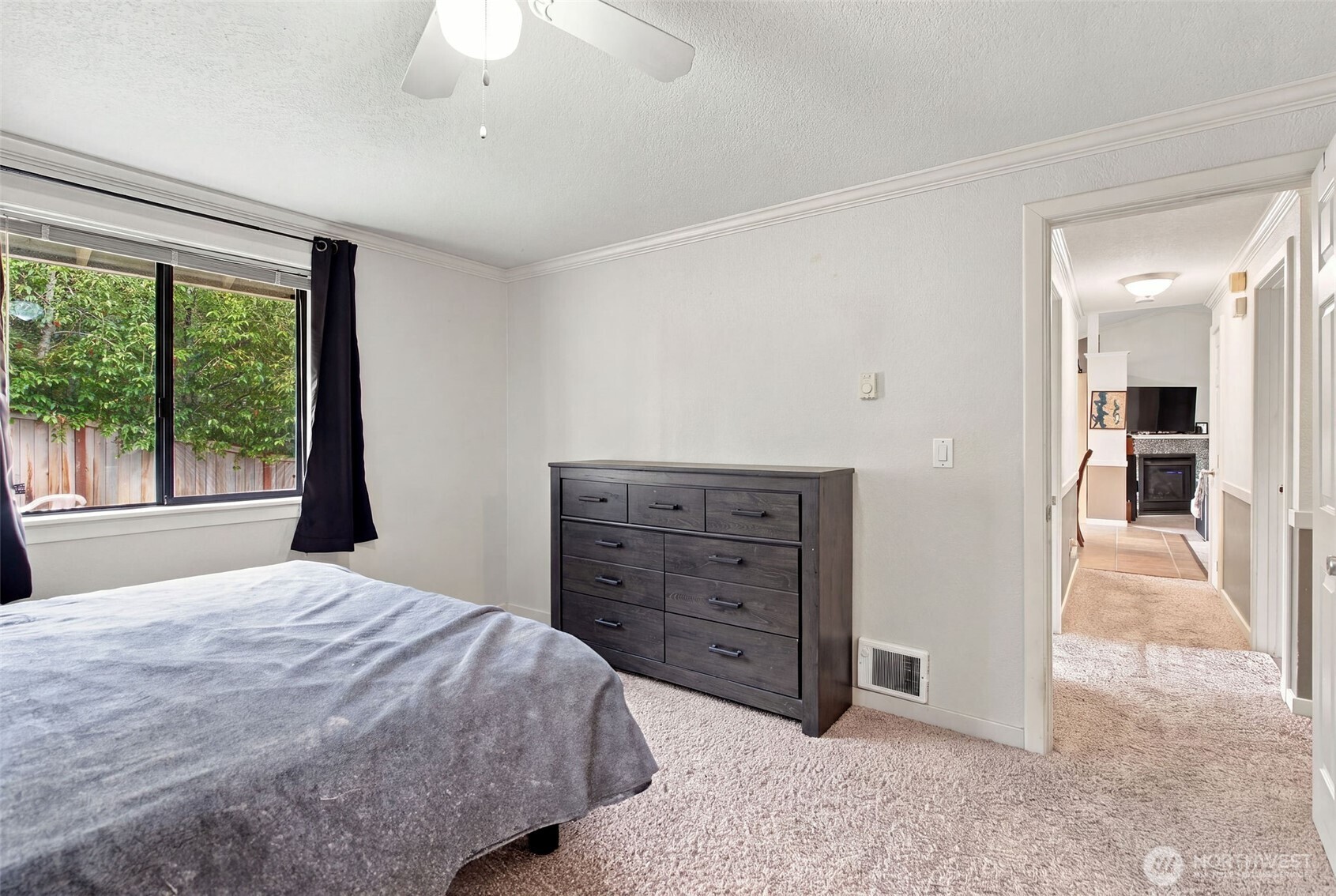 10429 10th Place Property Photo 25