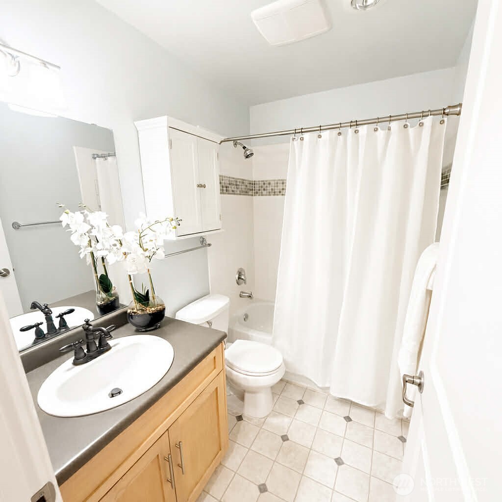 21307 48th Avenue C208 Property Photo 10