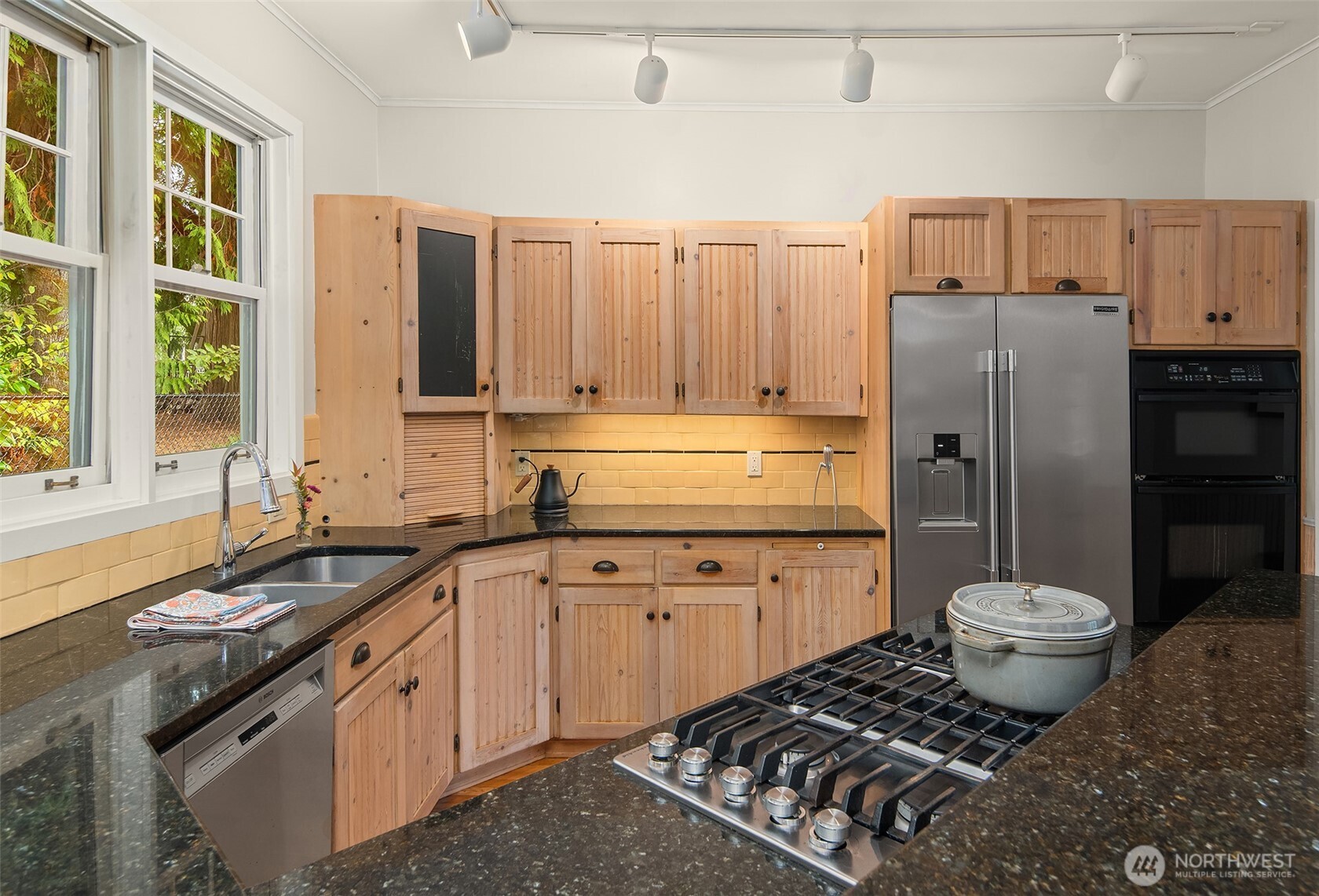 603 Landmark Court Property Photo 12
