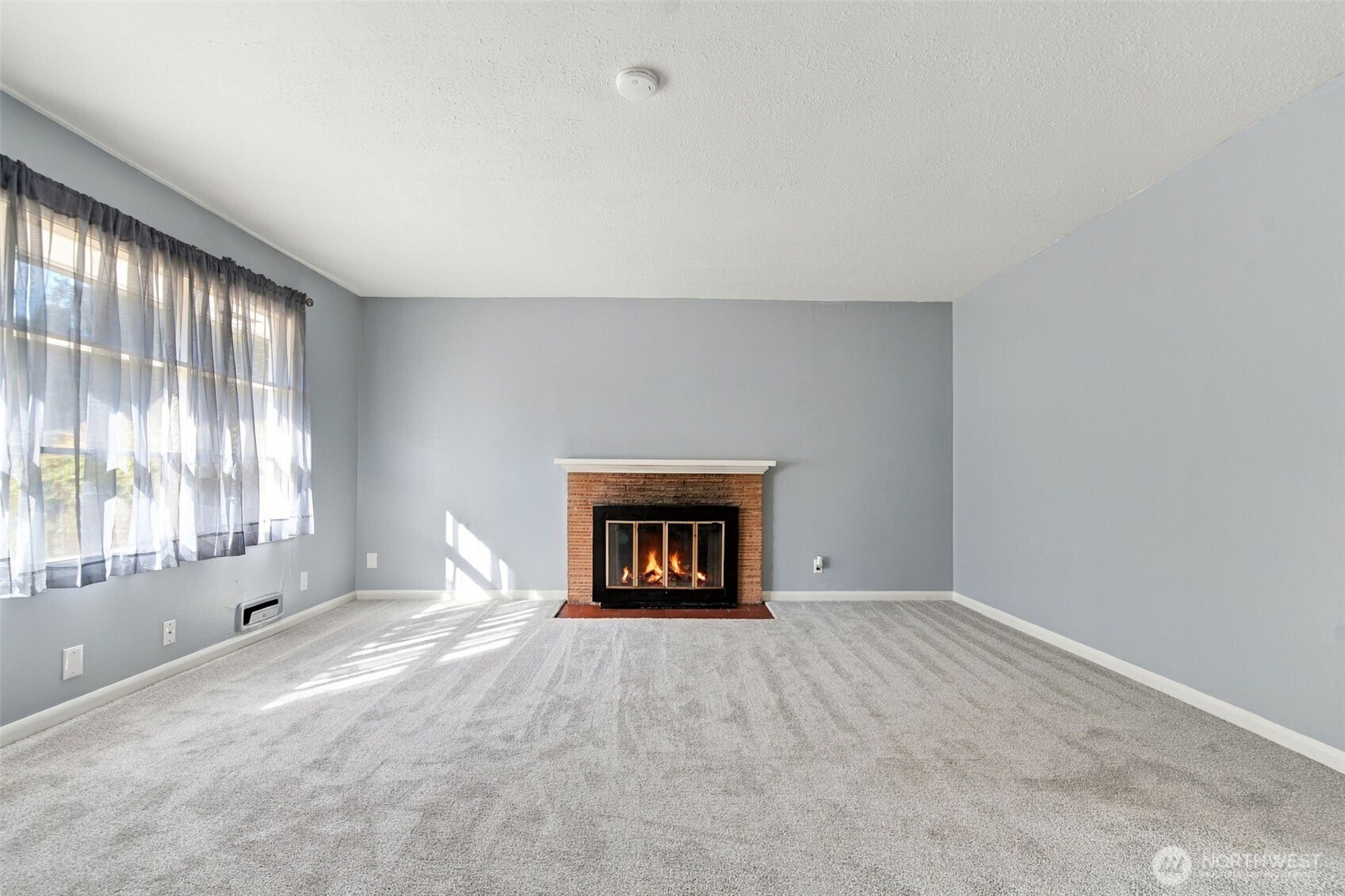2526 E 20th Street Property Photo 13