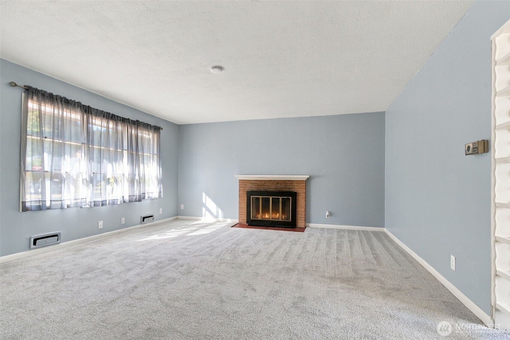 2526 E 20th Street Property Photo 15