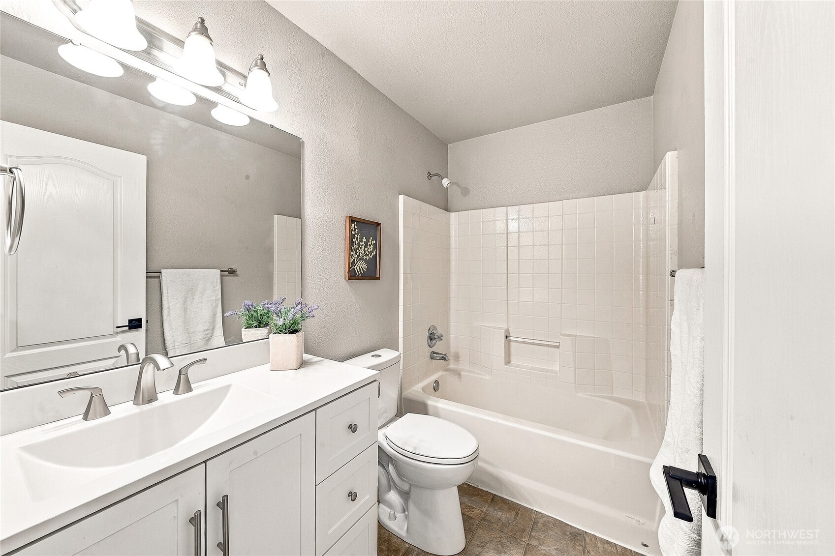 213 Phoenix Avenue Property Photo 16