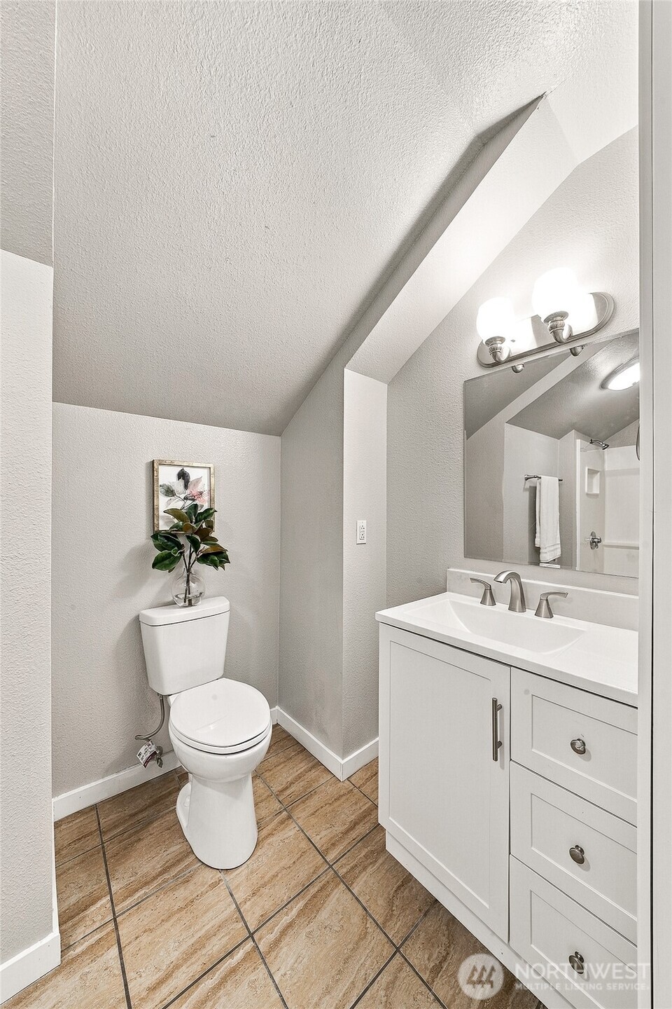 213 Phoenix Avenue Property Photo 28