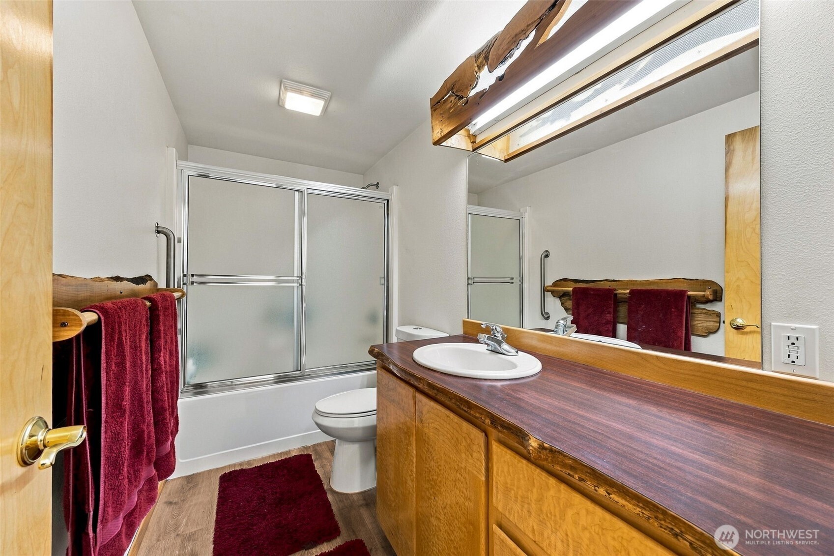 132 Findley Road Property Photo 7