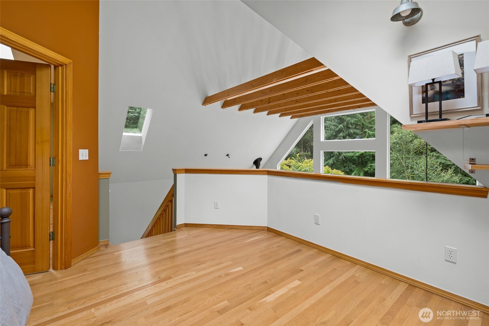 411 Puget Drive Property Photo 15